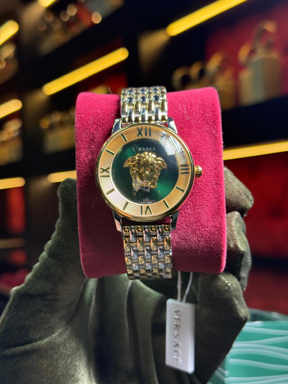 VERSACE